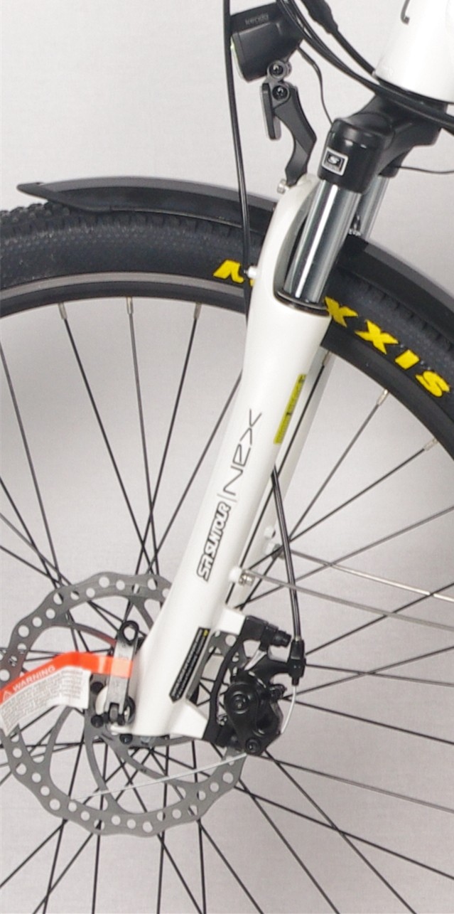 Suntour suspension fork
