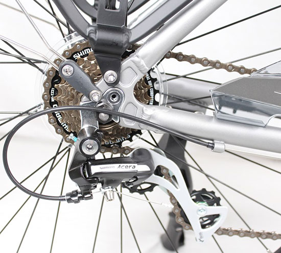 Rear derailleur